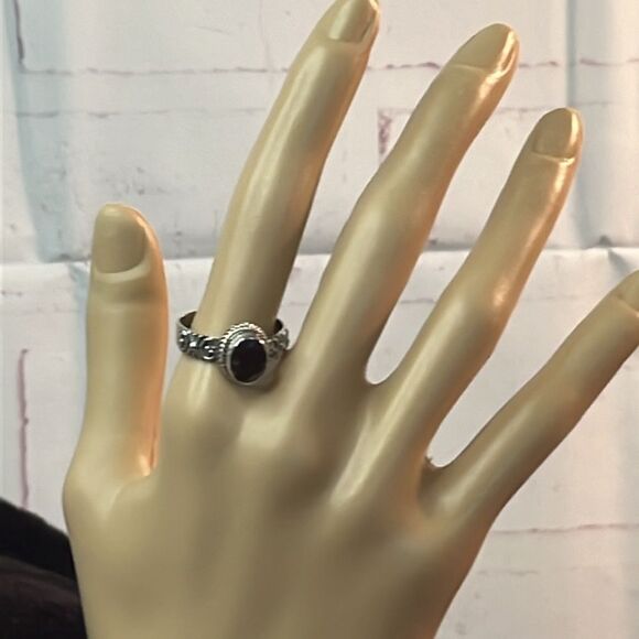 Mozambique Garnet Sterling Silver Ring 10 - Picture 8 of 12